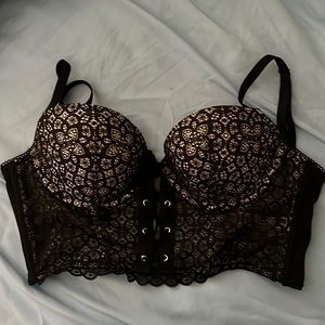 Victorias secret bra, 34D size. In great condition only worn once.